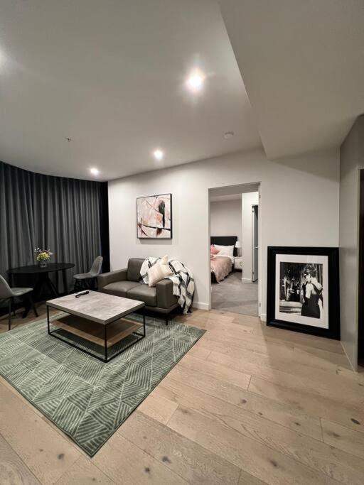 Comfy 2 Bed Apartment In The Heart Of Melbourne City Exterior foto